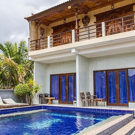 Wahyu Homestay 1 レンボンガン島 エクステリア 写真