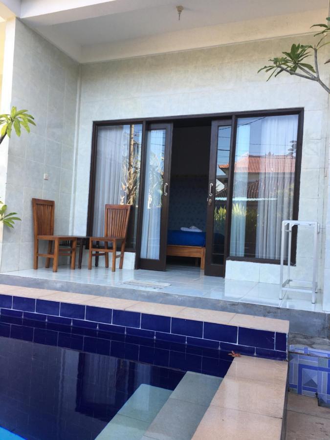 Wahyu Homestay 1 レンボンガン島 エクステリア 写真