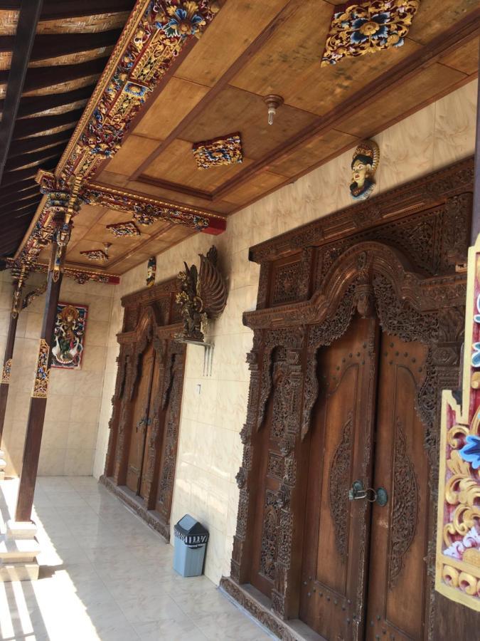 Wahyu Homestay 1 レンボンガン島 エクステリア 写真