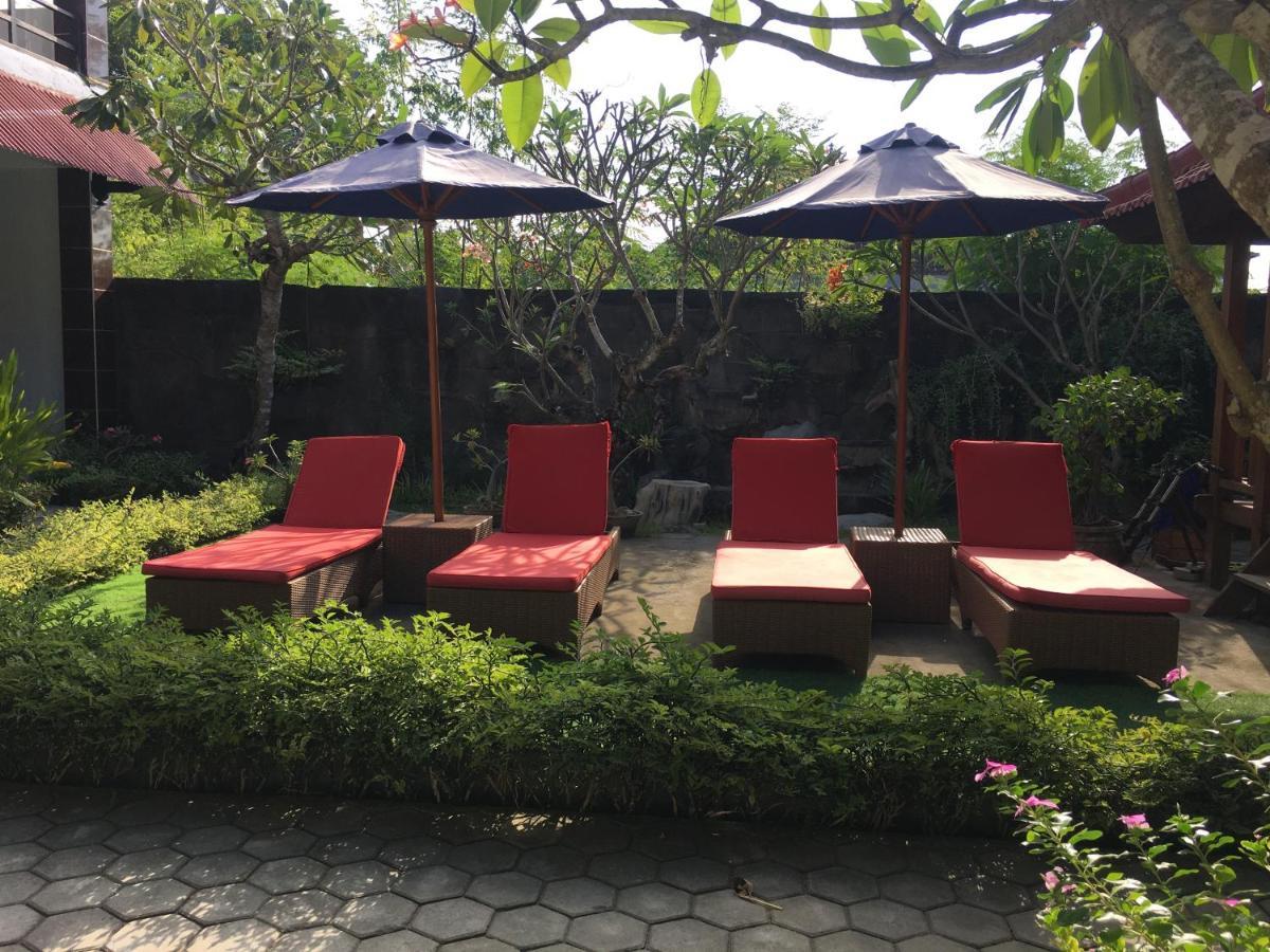 Wahyu Homestay 1 レンボンガン島 エクステリア 写真